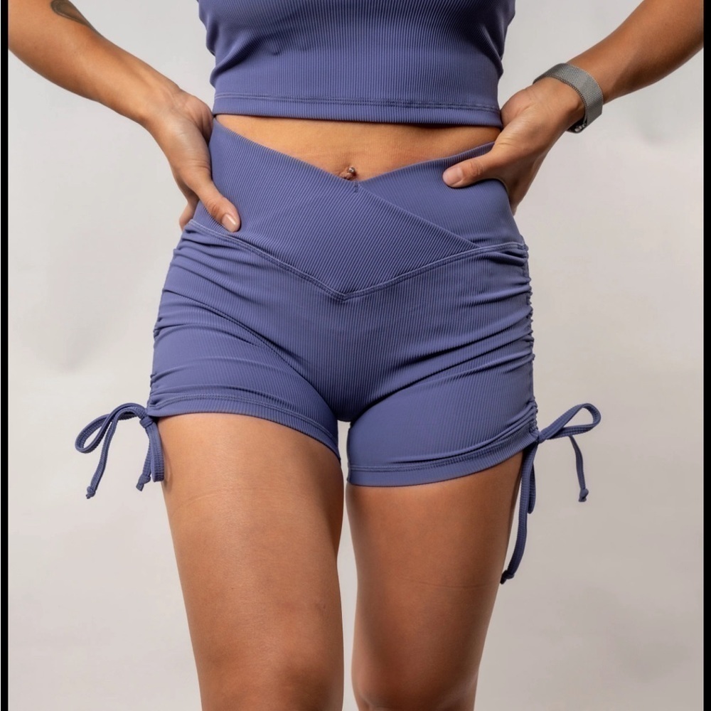 Til You Collapse Ribbed Vortex Ruched Shorts Violet large side tie 4’ inseam